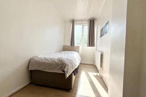 2nd bedroom.jpg