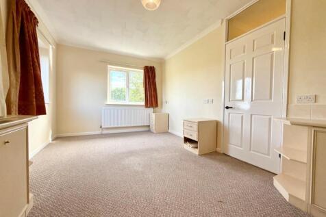 20 Fitzwilliam Bedroom 1 3.jpg