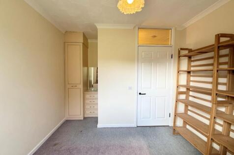 20 Fitzwilliam Bedroom 2 1.jpg