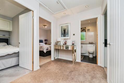 pbox-bedroom-321687.jpg