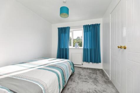 pbox-bedroom-322573.jpg