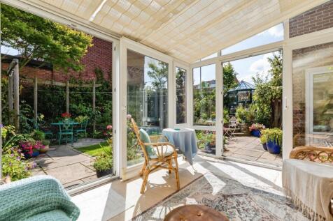 pbox-conservatory-324124.jpg