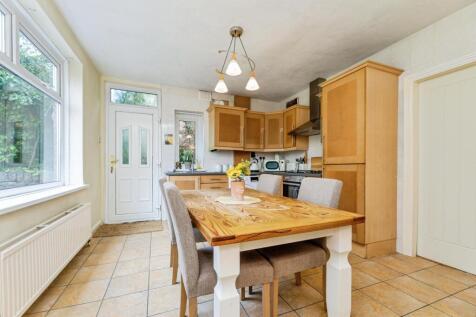 pbox-dining_room-326008.jpg