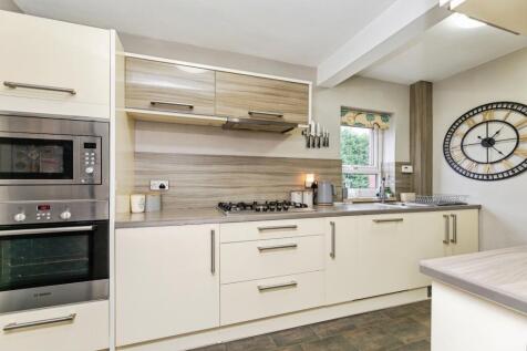 pbox-kitchen-327107.jpg