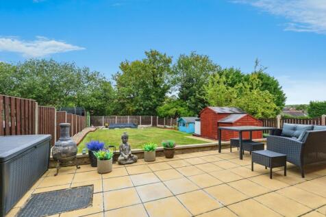 pbox-garden-327107.jpg