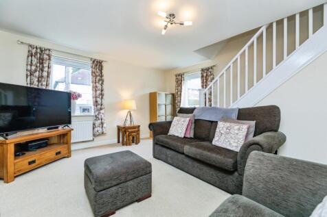 pbox-living_room-332084.jpg