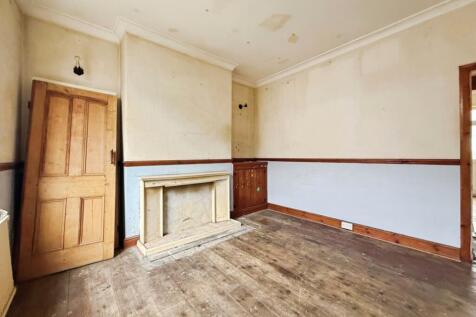 pbox-bedroom-333692.jpg