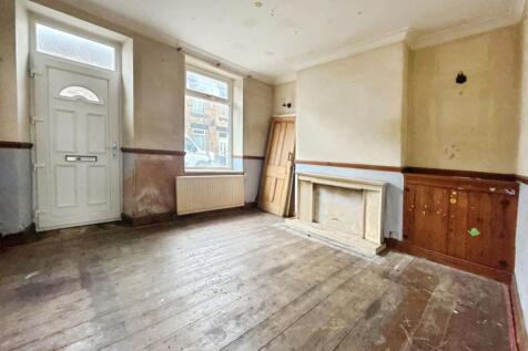 pbox-bedroom-333692.jpg