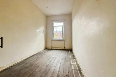 pbox-bedroom-333692.jpg