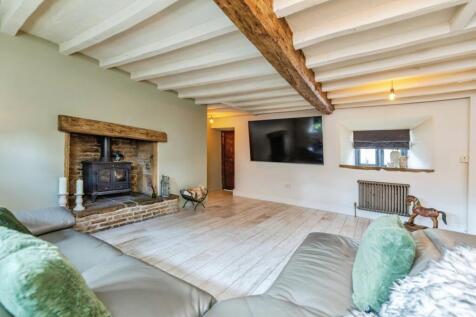 pbox-living_room-333302.jpg