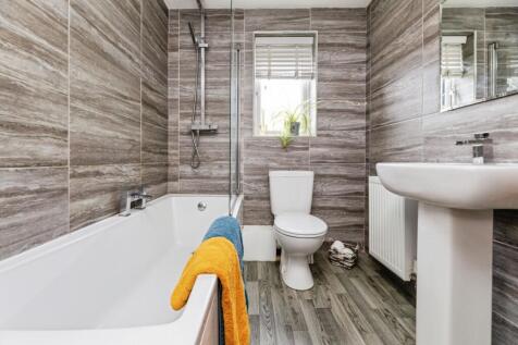 pbox-bathroom-333374.jpg