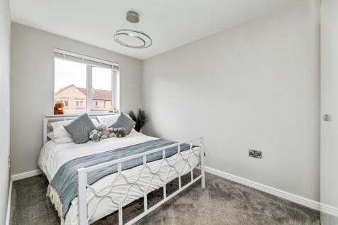 pbox-bedroom-333374.jpg