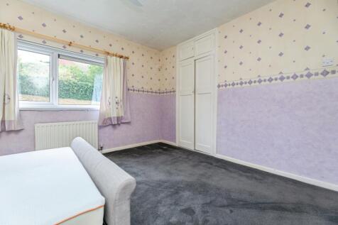 pbox-bedroom-330846.jpg