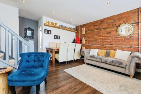 pbox-living_room-333381.jpg