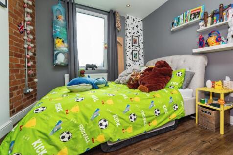 pbox-bedroom-333381.jpg