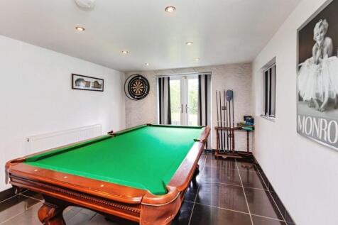 pbox-living_room-335716.jpg