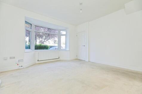 pbox-bedroom-334146.jpg