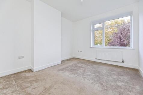 pbox-bedroom-334146.jpg