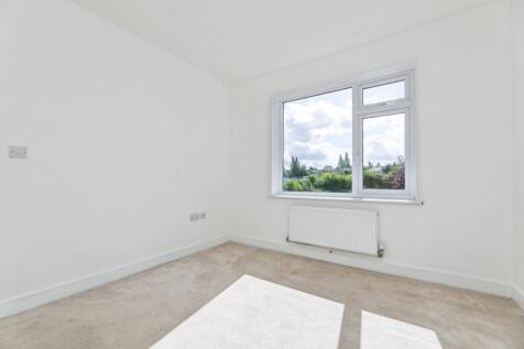 pbox-bedroom-334146.jpg