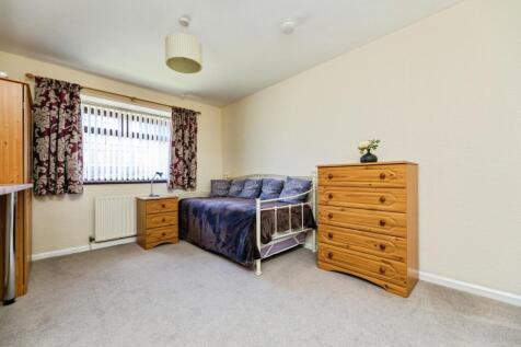 pbox-bedroom-340812.jpg