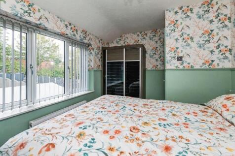 pbox-bedroom-345742.jpg