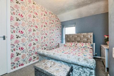 pbox-bedroom-345742.jpg