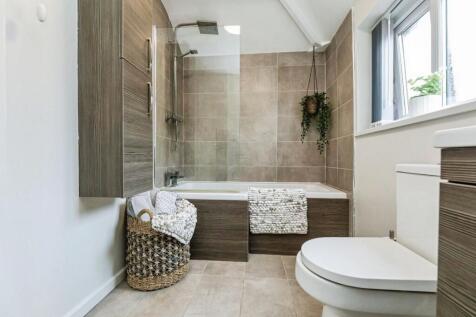 pbox-bathroom-345742.jpg