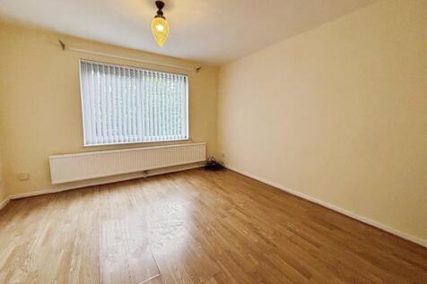 pbox-bedroom-327110.jpg