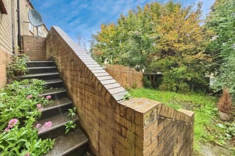 pbox-garden-327110.jpg