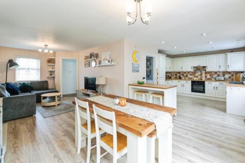 pbox-kitchen-346909.jpg