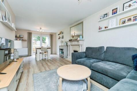 pbox-living_room-346909.jpg