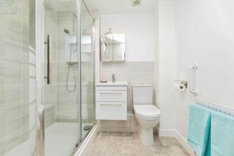pbox-bathroom-347392.jpg
