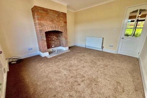 6 Cross living room.jpg
