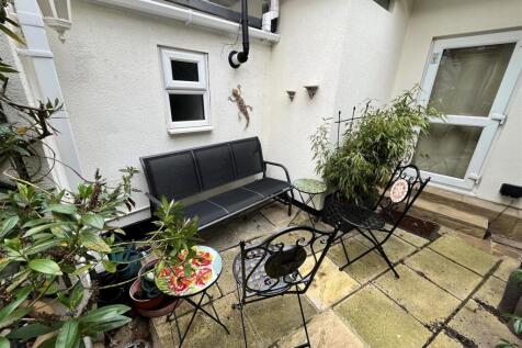 garden 2.jpg