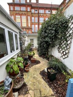 garden 3.jpg