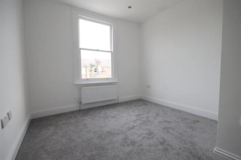 Bedroom3.jpg