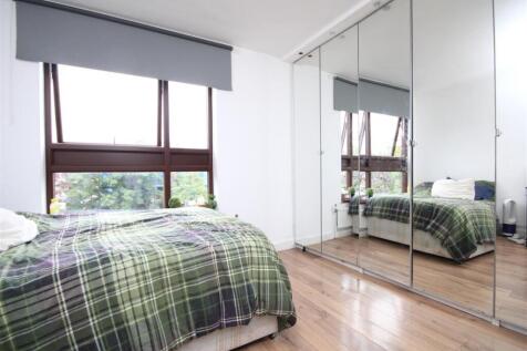 Bedroom1.1JPG.JPG