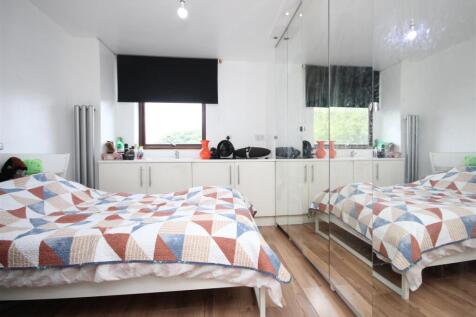 Bedroom2.JPG