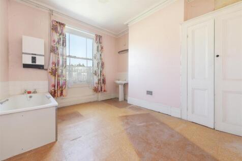 53075 Hi res (11).jpg