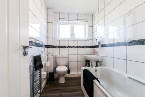 Bathroom.jpg