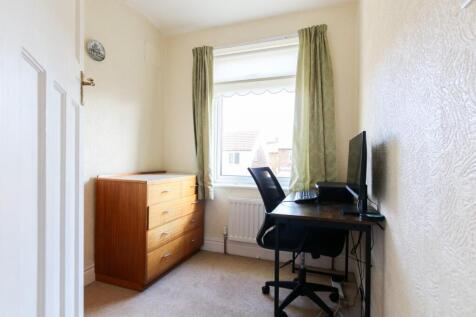 Bedroom 3.jpg