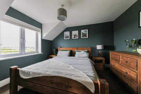 Bedroom.jpg