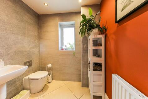 Ensuite.jpg
