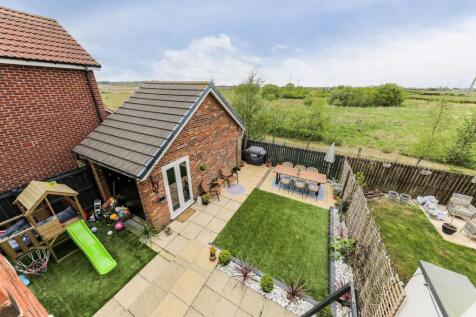 Rear garden.jpg