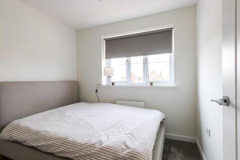 bedroom2 .jpg