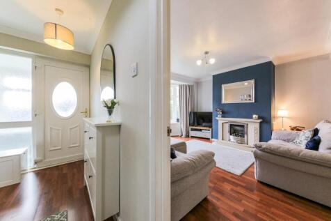 Hallway to lounge