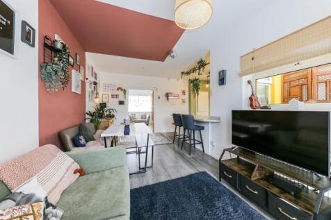 Kitchen and family room.jpg