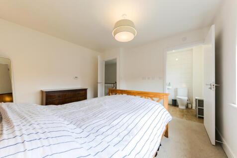 bedroom.jpg
