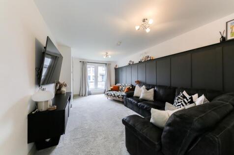 Sitting room.jpg