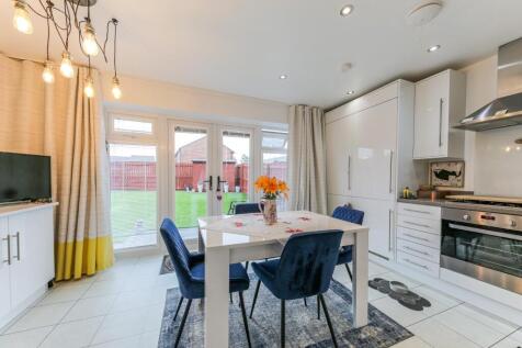 Dining kitchen.jpg